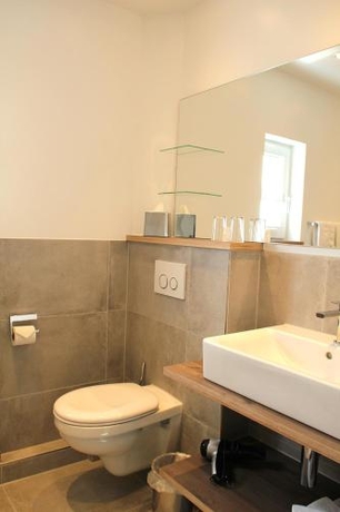 Imagen de la habitación del Hotel Zur Sonne. Foto 9