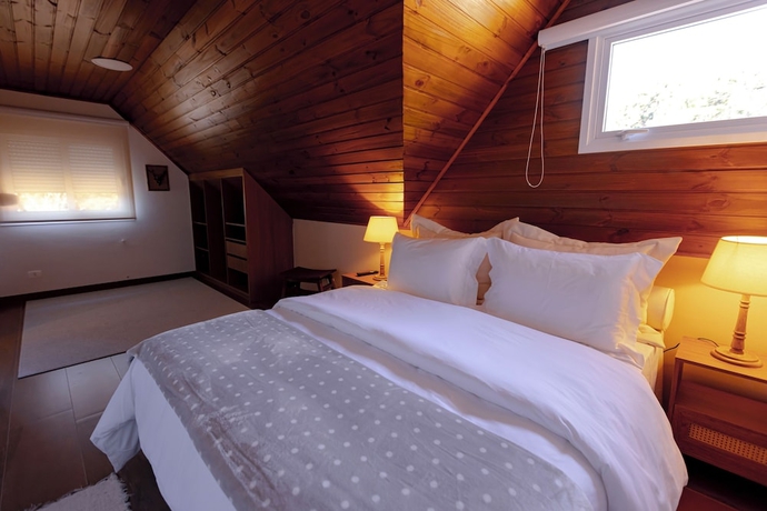 Imagen de la habitación del Hotel Zur Su&iacute;tes. Foto 3