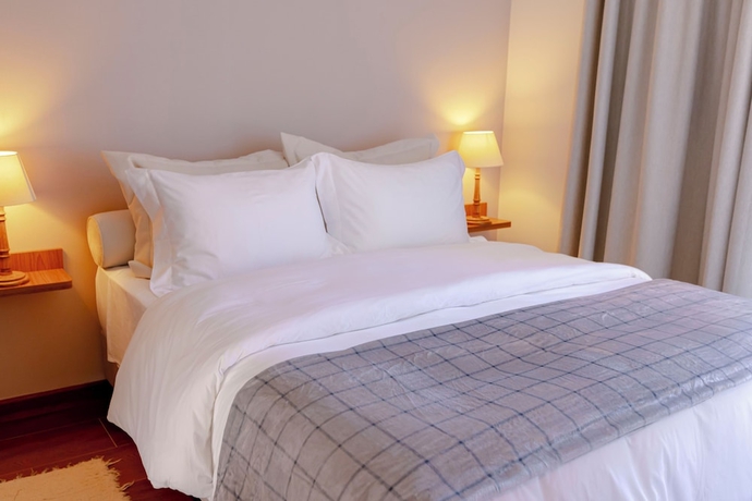 Imagen de la habitación del Hotel Zur Su&iacute;tes. Foto 11