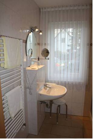 Imagen de la habitación del Hotel Zur Waage. Foto 8