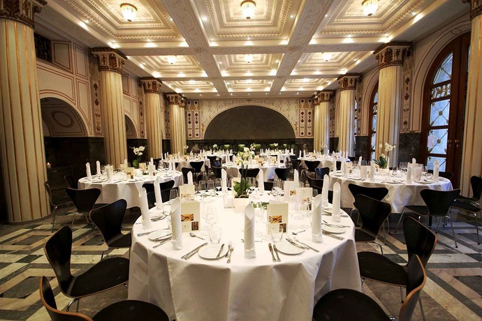 Imagen del bar/restaurante del Hotel Zur Weinsteige. Foto 4
