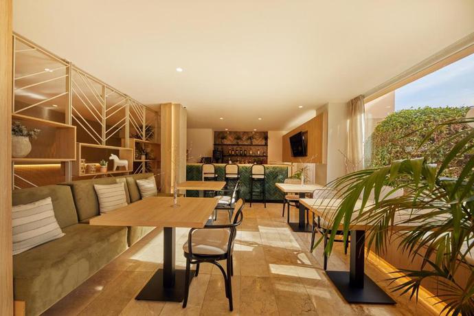 Imagen general del Hotel Zurbar&aacute;n Palma. Foto 1