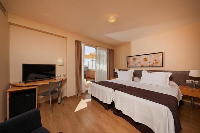 Imagen general del Hotel Zurbar&aacute;n Palma. Foto 16