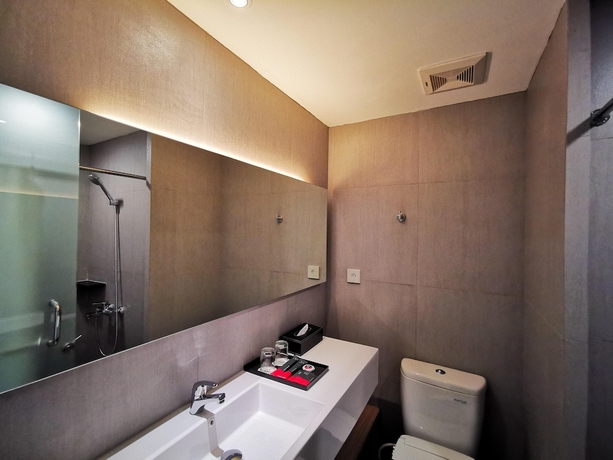 Imagen de la habitación del Hotel Zuri Express Banjarmasin - Chse Certified. Foto 17