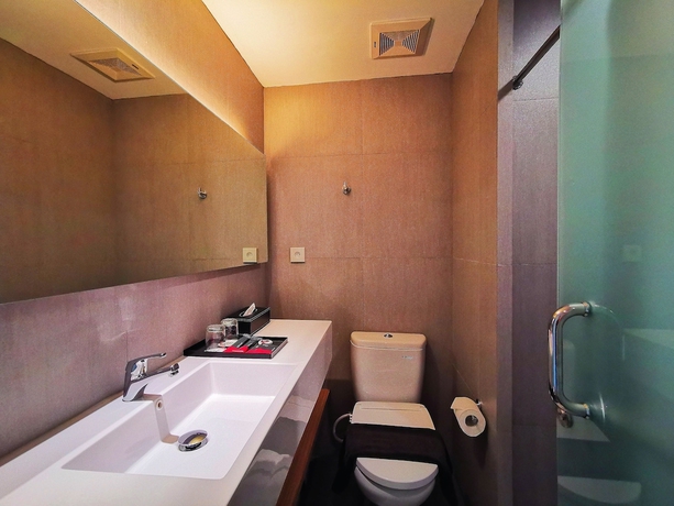 Imagen de la habitación del Hotel Zuri Express Banjarmasin - Chse Certified. Foto 18