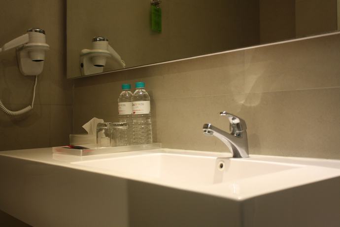 Imagen de la habitación del Hotel Zuri Express Jimbaran - Chse Certified. Foto 3