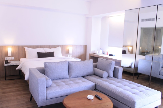 Imagen de la habitación del Hotel Zuri Express Lippo Cikarang. Foto 12