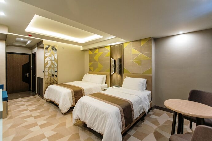 Imagen de la habitación del Hotel Zuri. Foto 11