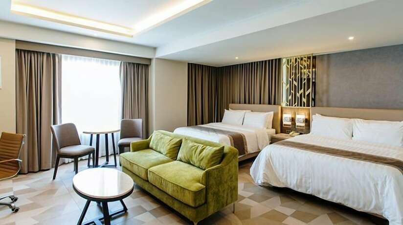 Imagen de la habitación del Hotel Zuri. Foto 12