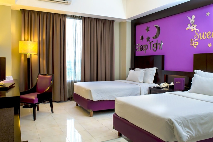Imagen de la habitación del Hotel Zurich, Damai. Foto 2