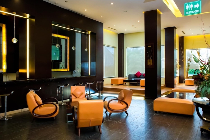 Imagen de los interiores del Hotel Zurich, Damai. Foto 14