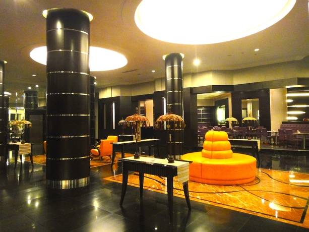 Imagen de los interiores del Hotel Zurich, Damai. Foto 15