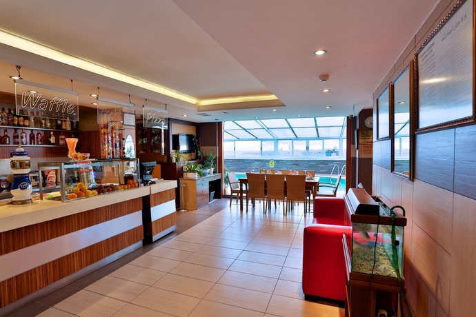 Imagen del bar/restaurante del Hotel Zurich Istanbul. Foto 7