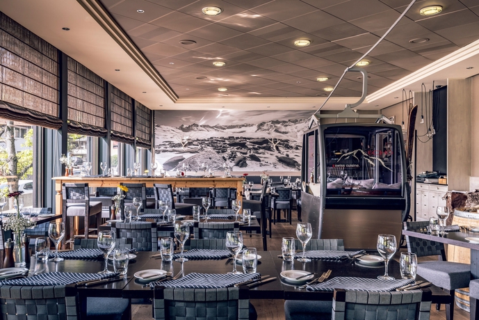 Imagen del bar/restaurante del Hotel Zurich Marriott. Foto 7