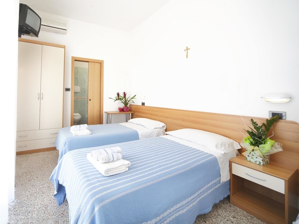 Imagen de la habitación del Hotel Zurigo. Foto 9