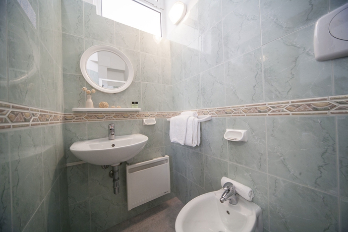 Imagen de la habitación del Hotel Zurigo. Foto 13