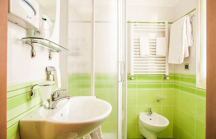 Imagen de la habitación del Hotel Zurigo, Varazze. Foto 6