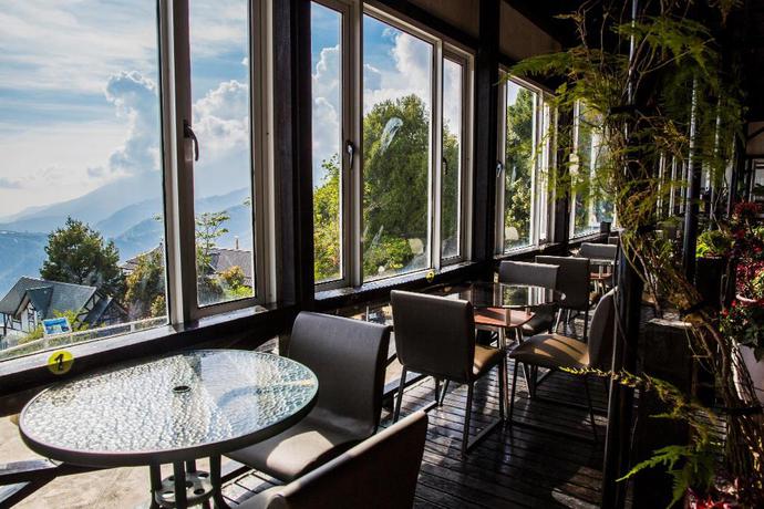 Imagen del bar/restaurante del Hotel Zusin Shin Garden Hotel. Foto 9