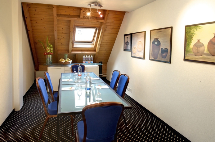 Imagen de los interiores del Hotel Züri By Fassbind. Foto 9