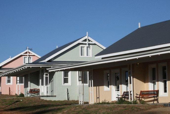 Imagen de los exteriores del Hotel Zuurberg Mountain Village. Foto 6