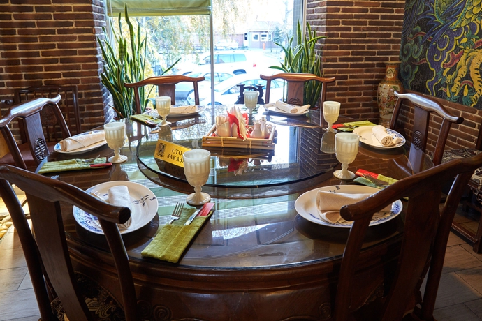 Imagen del bar/restaurante del Hotel Zvezda, Irkutsk. Foto 12
