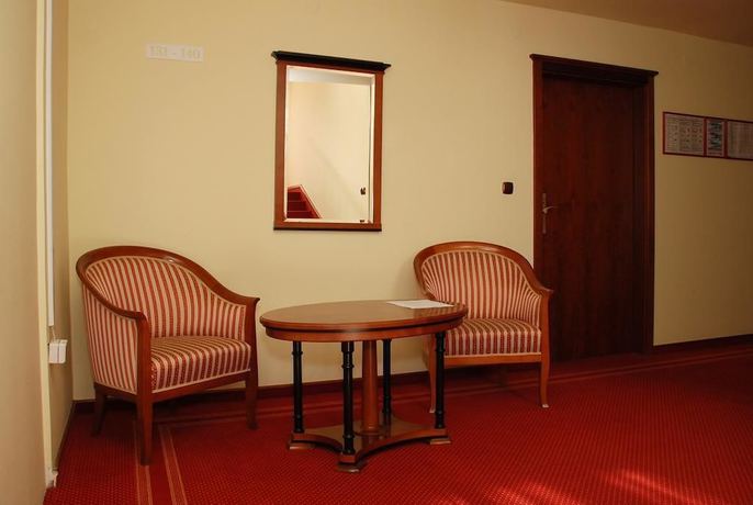 Imagen de los interiores del Hotel Zvezda, Murska Sobota. Foto 19