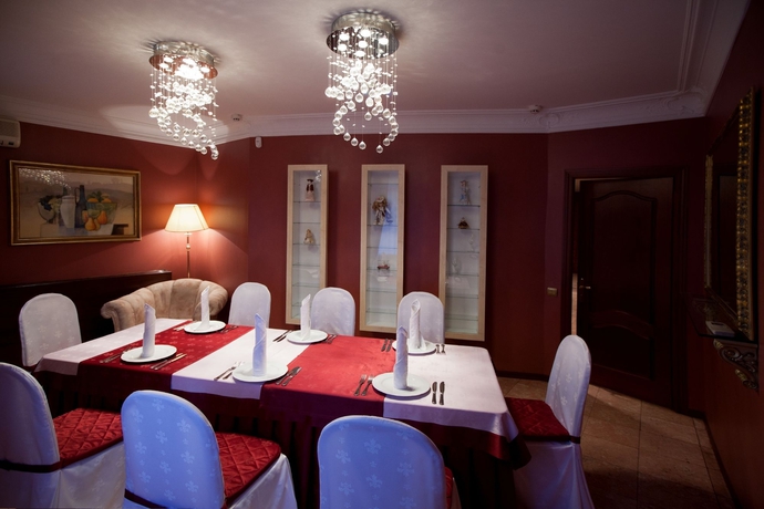Imagen del bar/restaurante del Hotel Zvezda Zhiguley. Foto 3