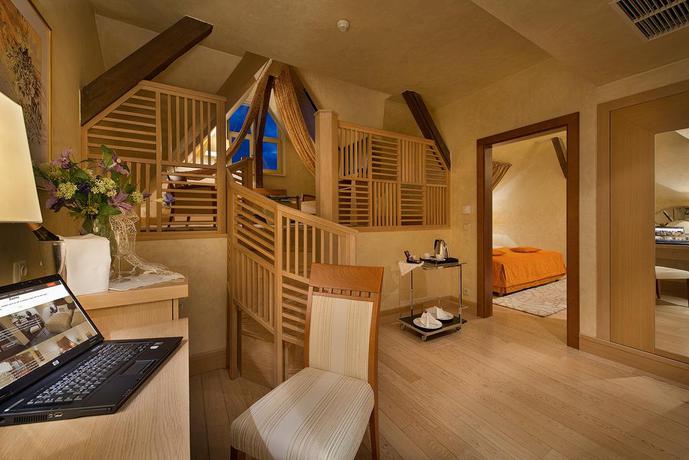 Imagen de la habitación del Hotel Zvon Design Suites. Foto 8