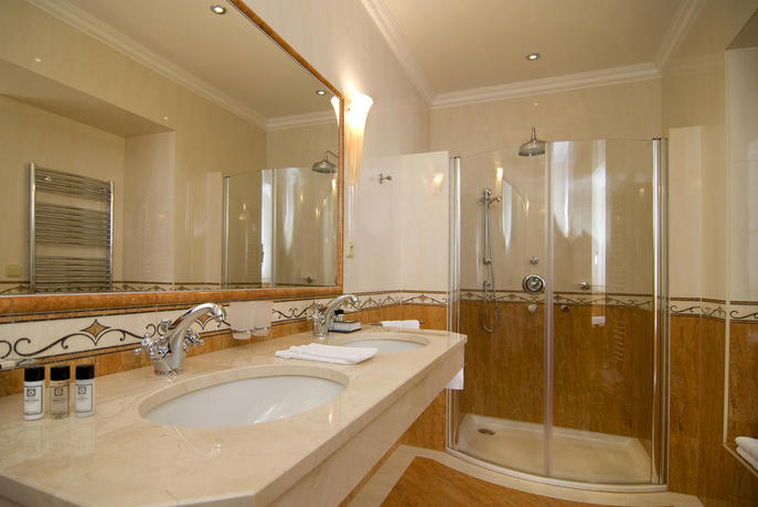 Imagen de la habitación del Hotel Zvon Design Suites. Foto 16