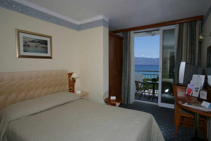 Imagen de la habitación del Hotel Zvonimir Sunny. Foto 6