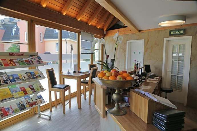 Imagen de los interiores del Hotel Zwei L&auml;nder. Foto 20
