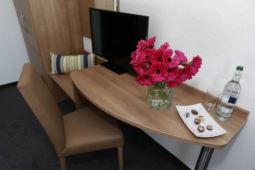 Imagen de la habitación del Hotel Zwei&vierzig. Foto 6