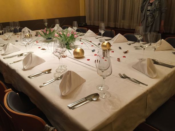 Imagen del bar/restaurante del Hotel Zys. Foto 8