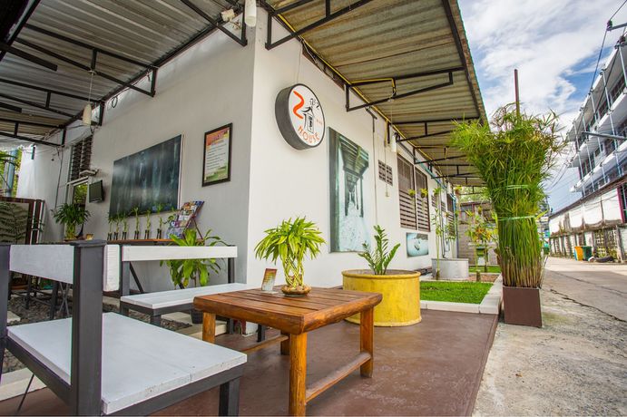 Imagen de los exteriores del Hotel Zz House Chiang Mai. Foto 11