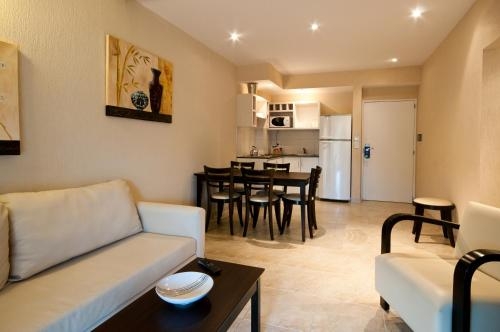 Imagen de la habitación del Hotel &aacute;lamos Del Mar Apart Hotel & Spa. Foto 7