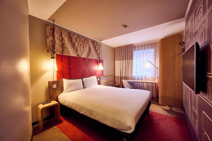 Imagen de la habitación del Hotel a&o Manchester City Centre. Foto 9