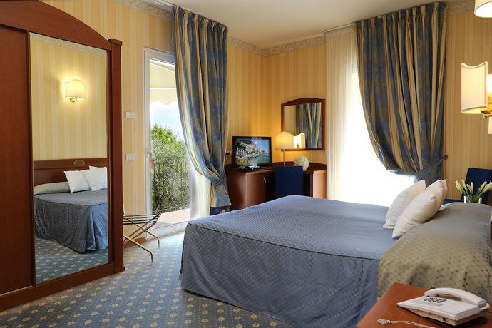 Imagen de la habitación del Hotel al Sole Bardolino. Foto 6