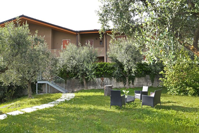 Imagen de la habitación del Hotel al Sole Bardolino. Foto 8