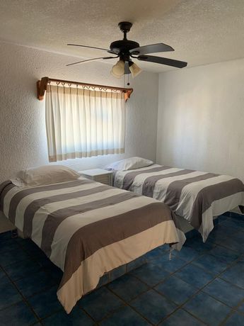 Imagen de la habitación del Hotel alcatraz. Foto 6