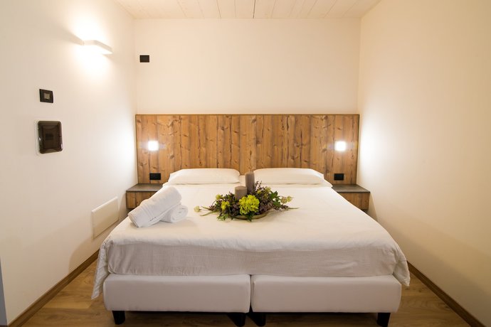 Imagen de la habitación del Hotel alla fonte. Foto 2