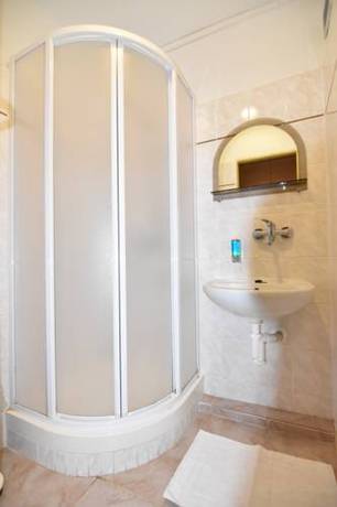 Imagen de la habitación del Hotel Žal&yacute;. Foto 12