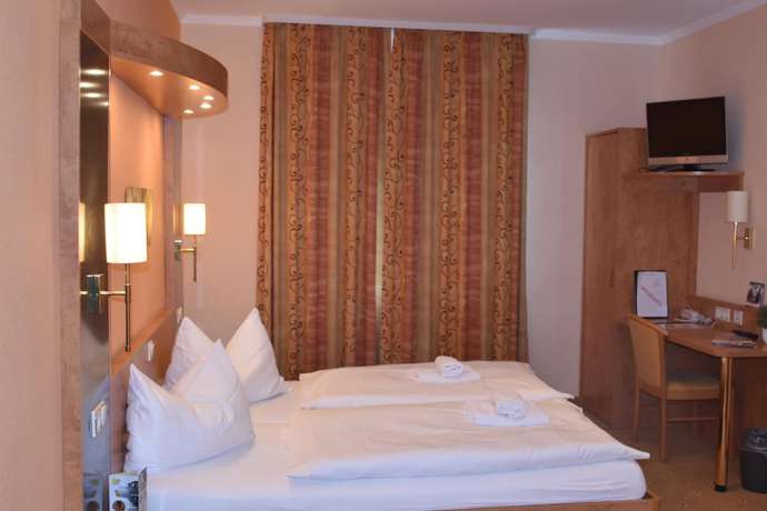 Imagen de la habitación del Hotel am Bahnhof. Foto 7