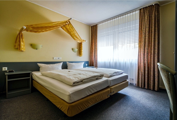 Imagen de la habitación del Hotel 'am Krahnberg'. Foto 2