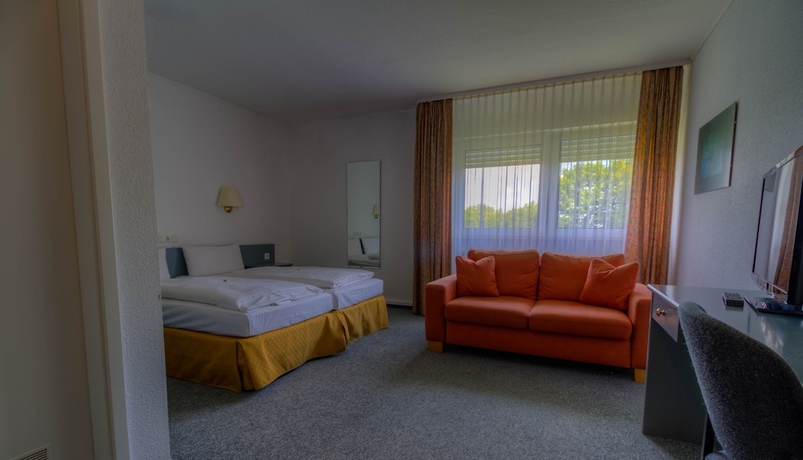 Imagen de la habitación del Hotel 'am Krahnberg'. Foto 9