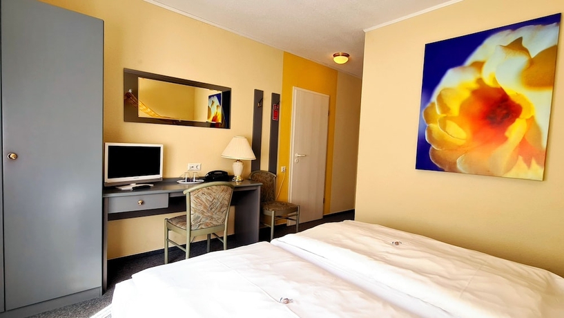 Imagen de la habitación del Hotel 'am Krahnberg'. Foto 13