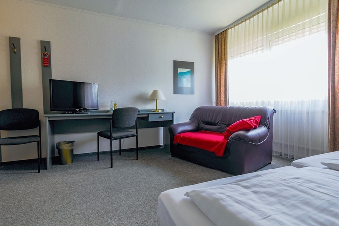 Imagen de la habitación del Hotel 'am Krahnberg'. Foto 16