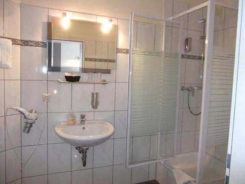 Imagen de la habitación del Hotel am Sch&uuml;tzenberg. Foto 8