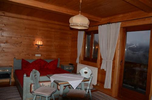Imagen de la habitación del Hotel & Alpengasthof Pinzgerhof. Foto 7