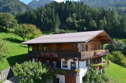 Imagen de la habitación del Hotel & Alpengasthof Pinzgerhof. Foto 8