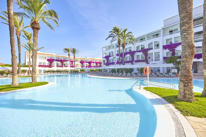 Imagen de la piscina del Hotel & Apartamentos Prinsotel la Caleta. Foto 46